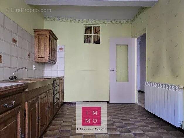 Maison à TRIE-SUR-BAISE