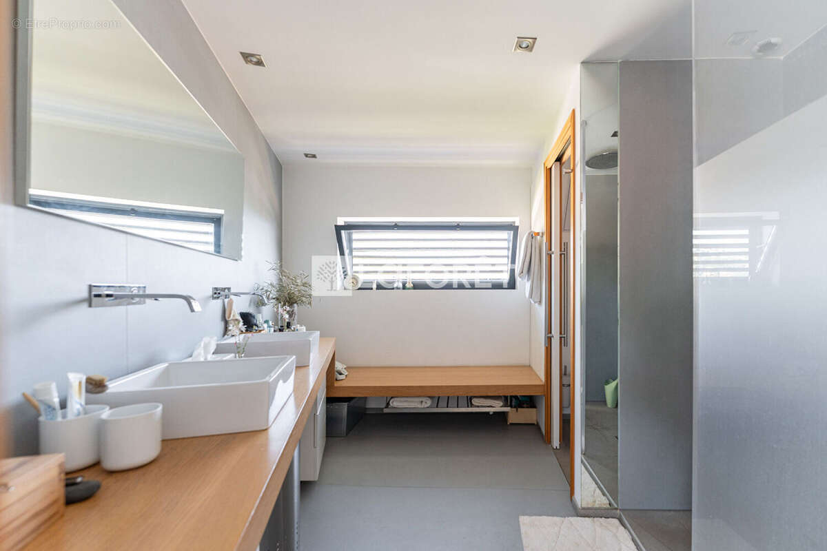 Maison à MARSEILLE-7E