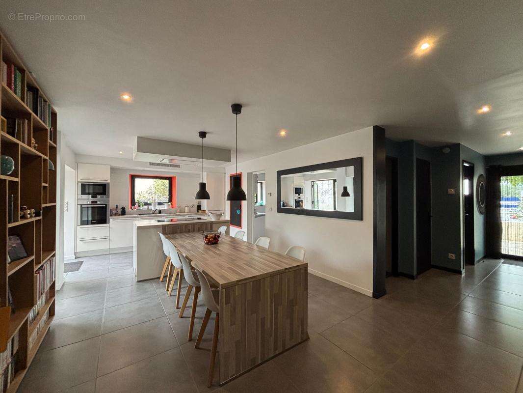 PAU: Quartier du Buisson, Maison À Vendre, bien rare à visiter rapidement!! - photo 7