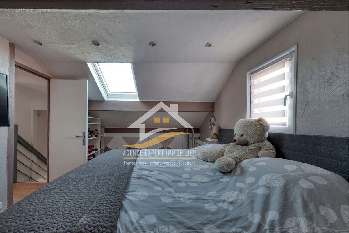 Maison à BALLAINVILLIERS