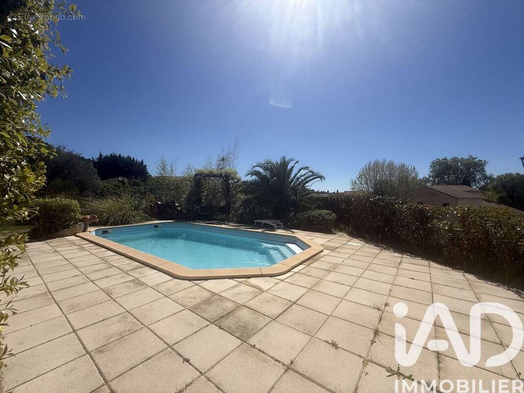 Photo 4 - Maison à ARAMON
