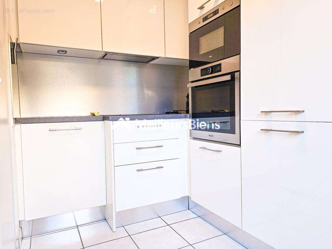 Appartement à MARSEILLE-8E