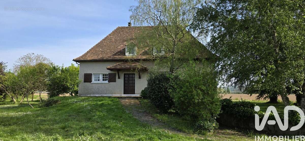Photo 2 - Maison à SAUVETERRE-DE-BEARN