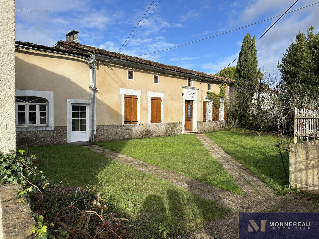 Maison à GUIMPS