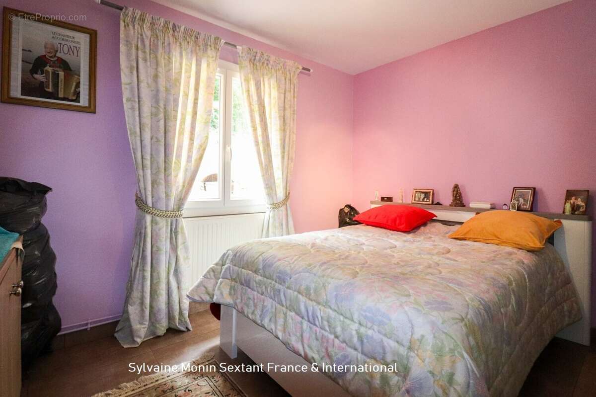 Maison rénovée de plain-pied avec jardin au calme - photo 13