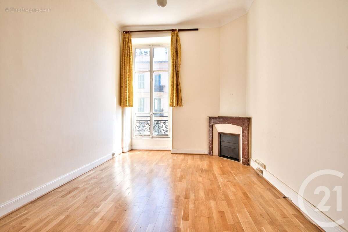 Appartement 92 m² à Nice  - photo 11