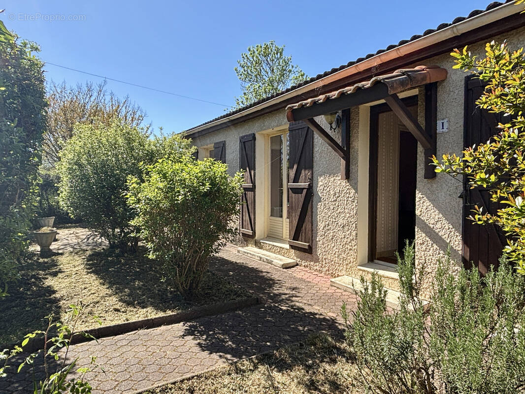 Maison à ROCHEFORT