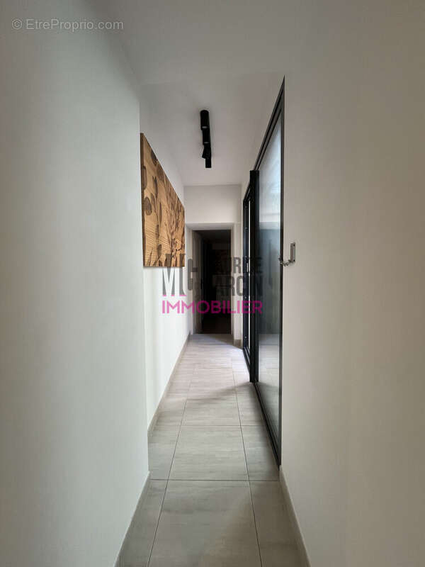 Appartement à L'ISLE-SUR-LA-SORGUE