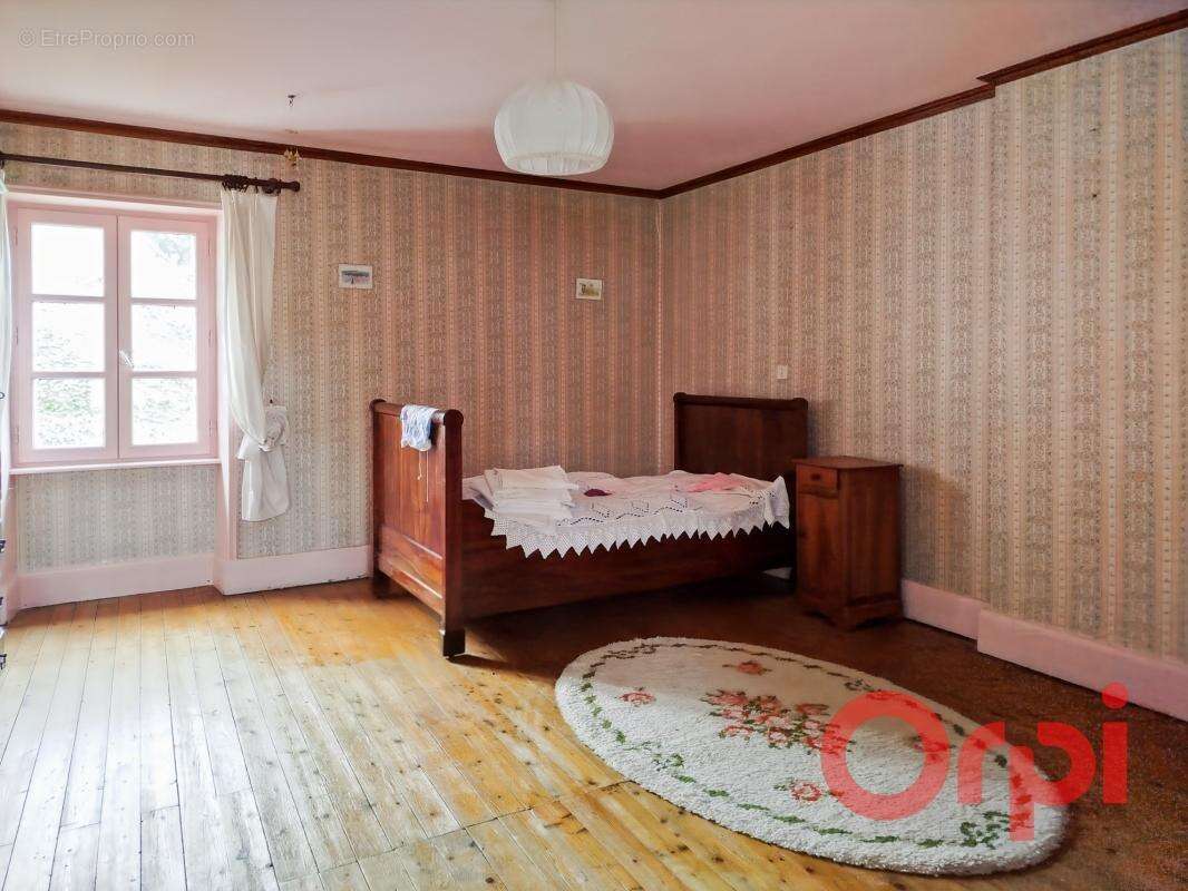 Maison à SAINT-PLAISIR