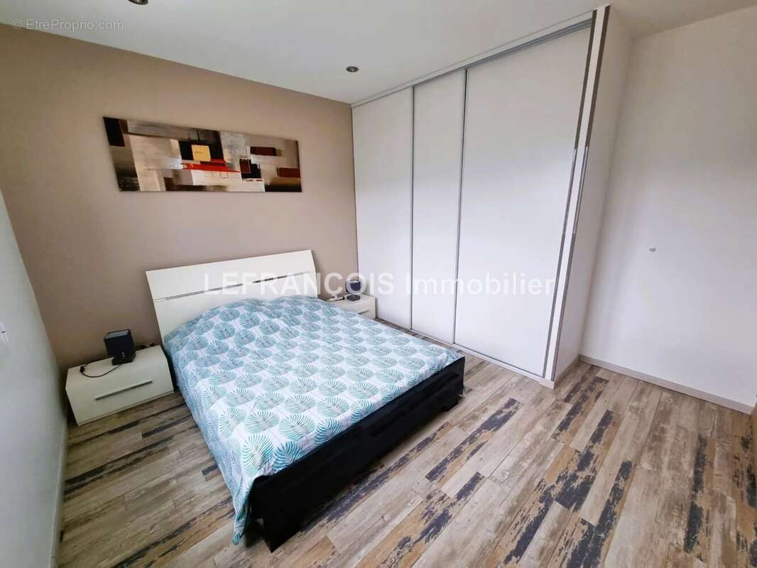 Maison à PEYMEINADE