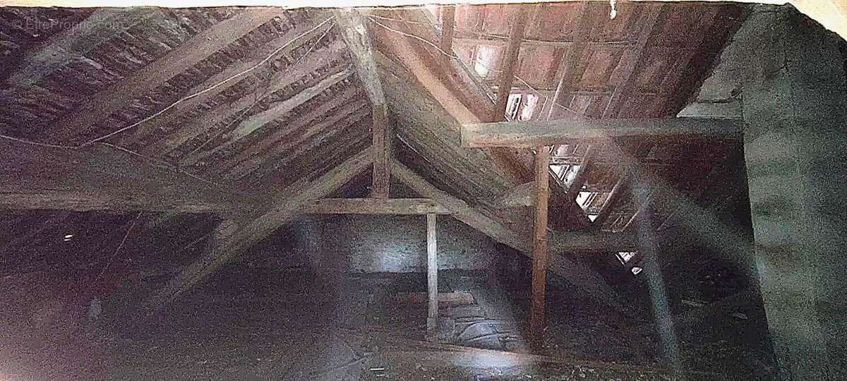 Appartement à HERICY