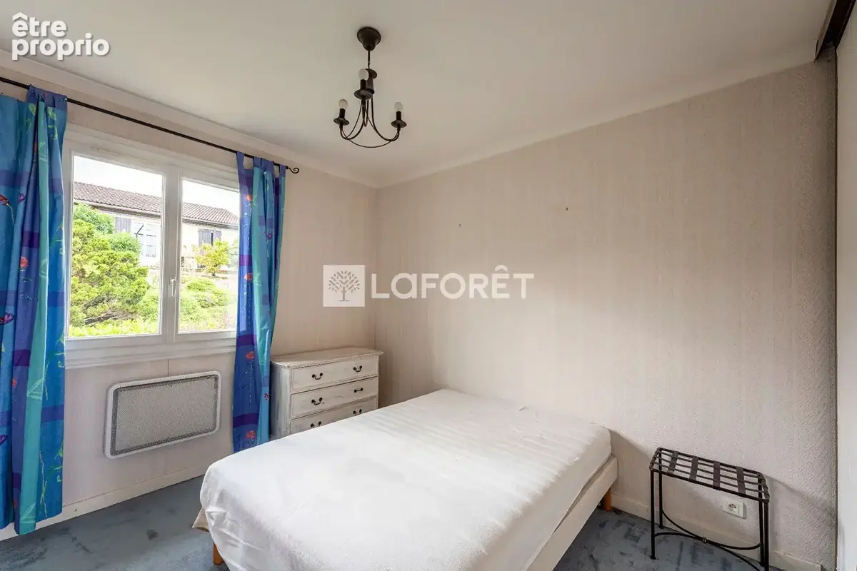 Maison Fleurieux Sur L Arbresle 5 pièce(s) 140 m2 - photo 7