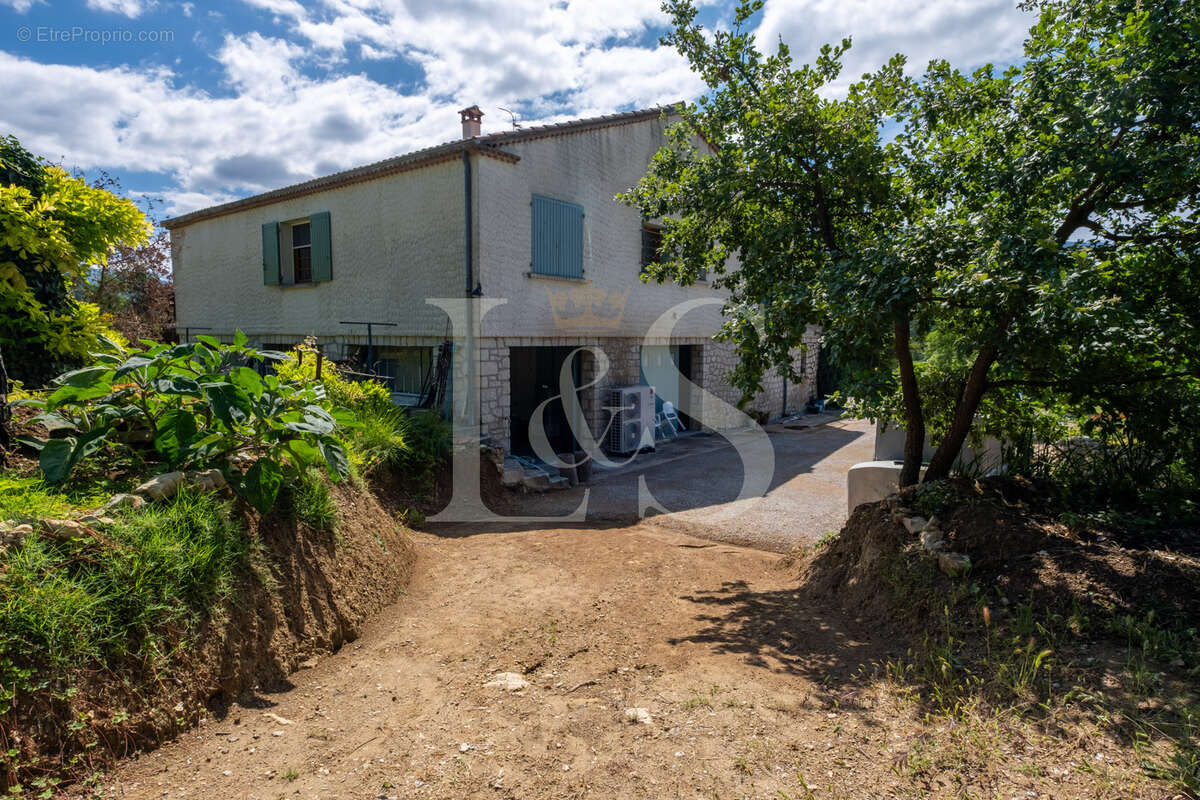 Maison à MOLLANS-SUR-OUVEZE