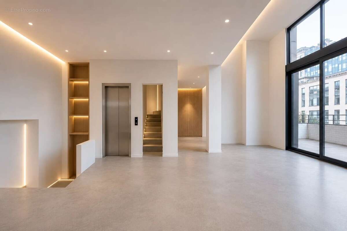 Maison à NEUILLY-SUR-SEINE