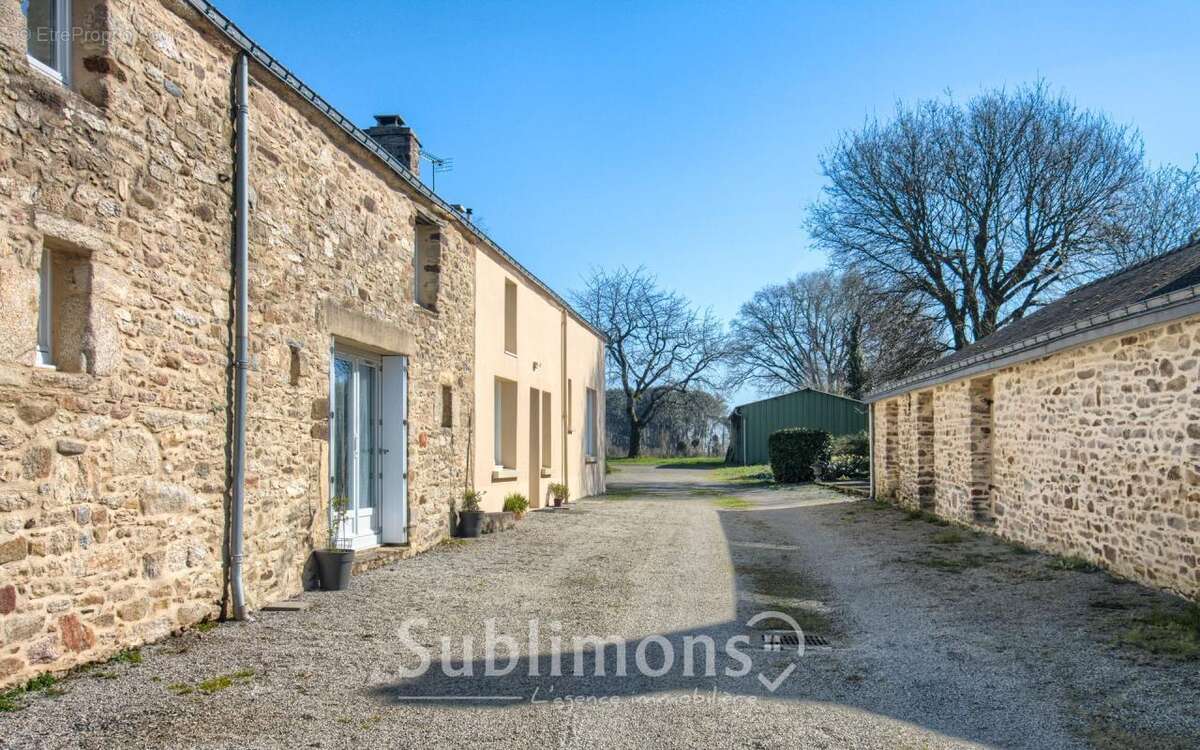 Maison à SAINT-DOLAY