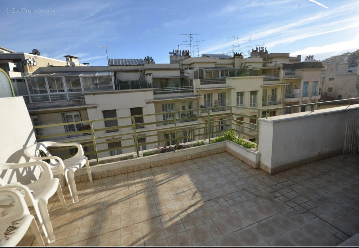 Appartement à NICE