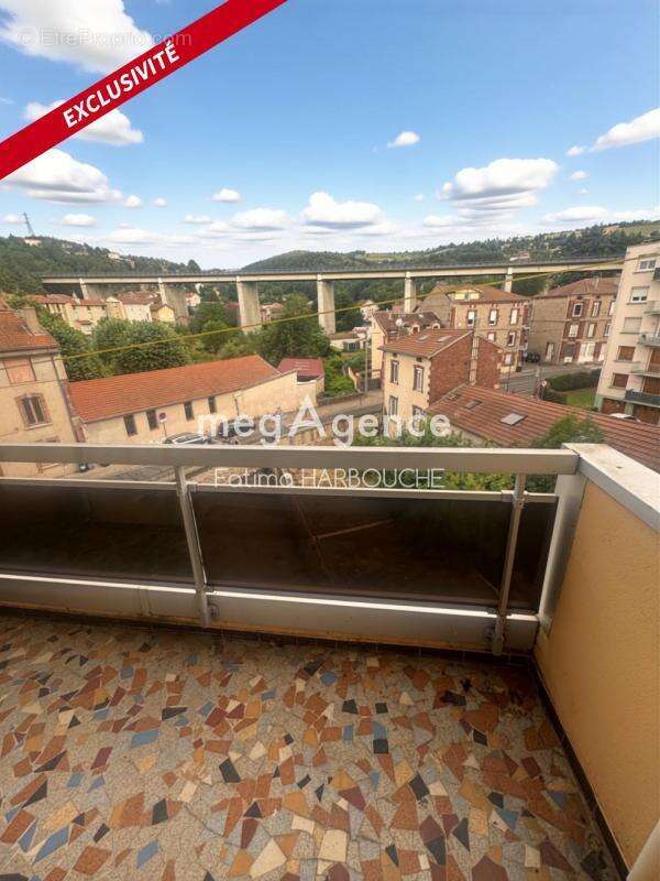 Appartement à LA RICAMARIE