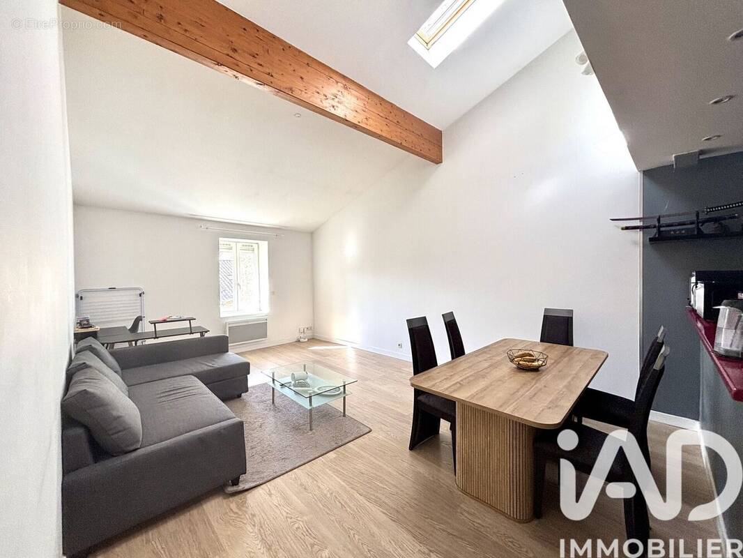 Photo 1 - Appartement à VILLEFRANCHE-SUR-SAONE