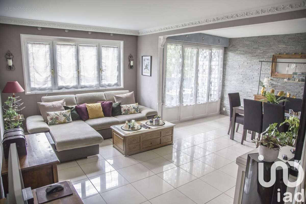 Photo 6 - Appartement à CHILLY-MAZARIN