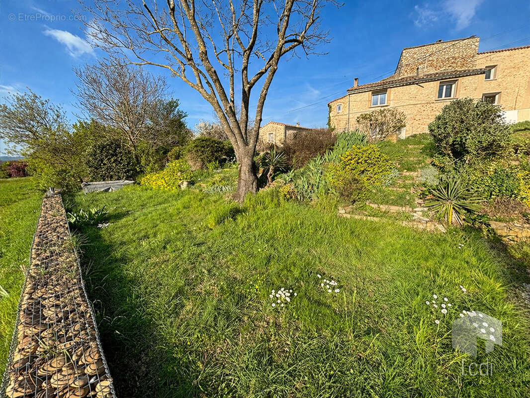 SAVASSE, maison en pierre de 165 m2 - photo 16