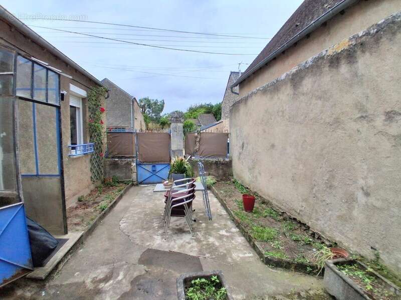 Maison à SAINT-MARCEL