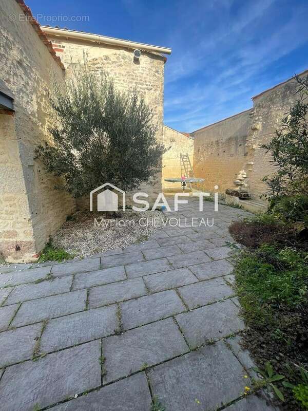 Photo 3 - Maison à POUILLE