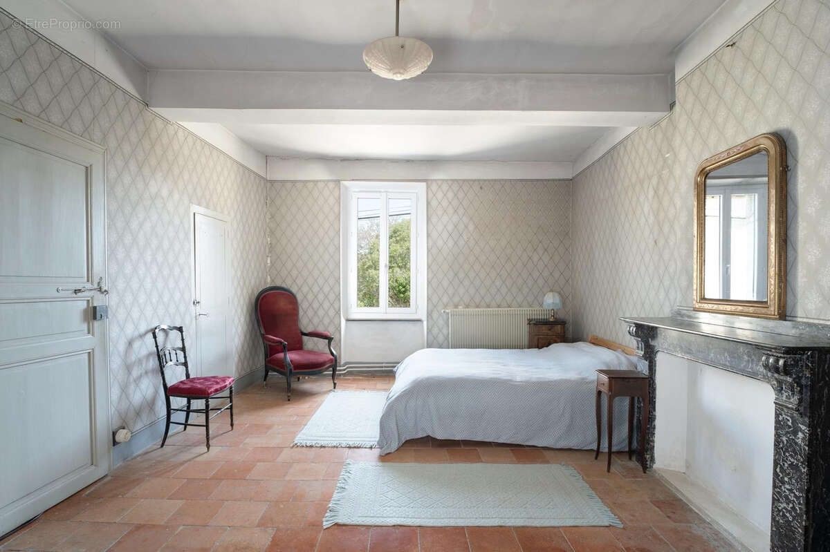 Maison à LAURE-MINERVOIS