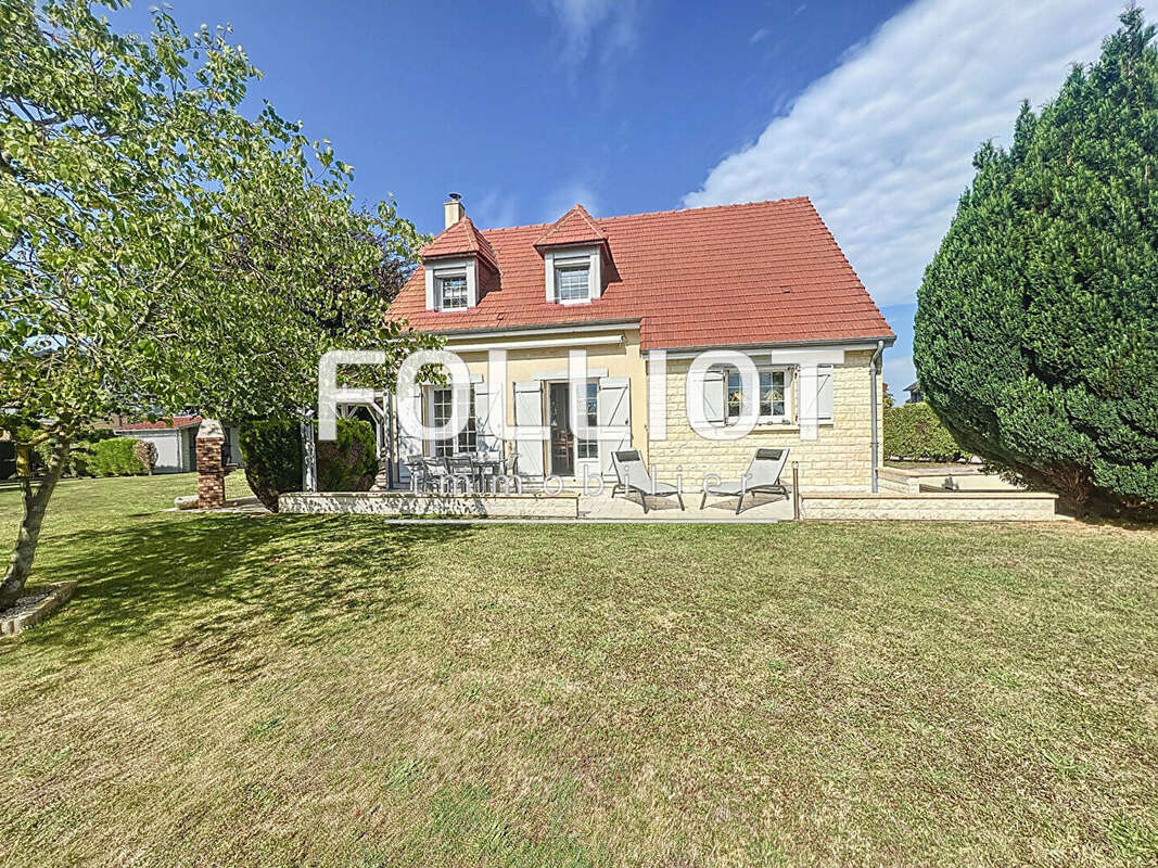 Maison à SAINTE-CROIX-SUR-MER