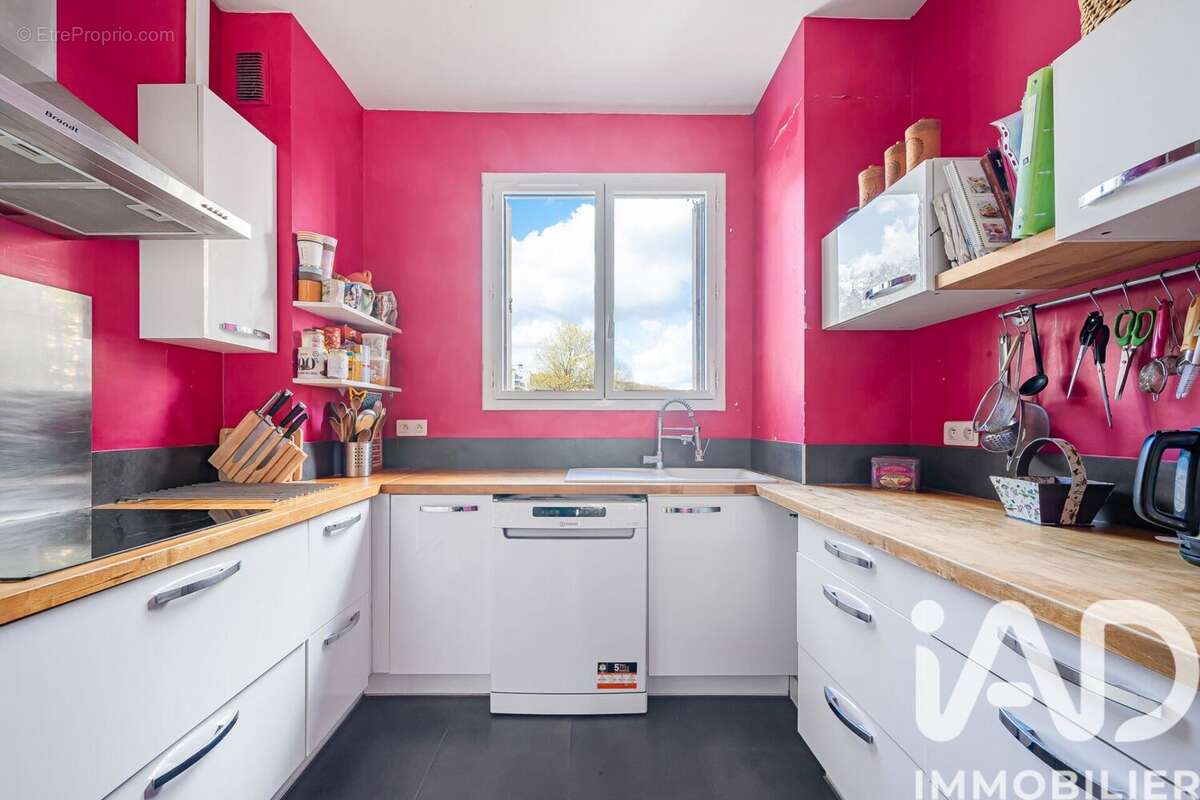 Photo 8 - Appartement à VILLE-D'AVRAY