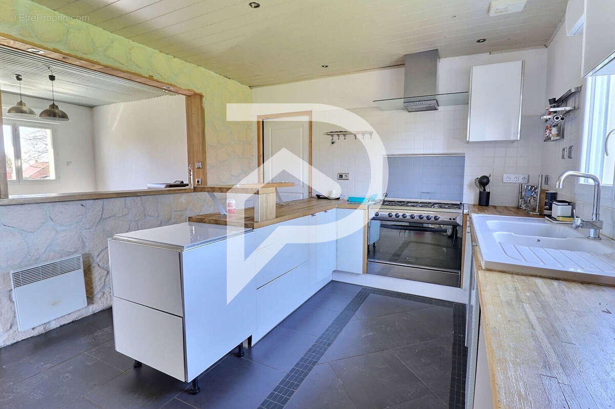 Maison à BETHENCOURT