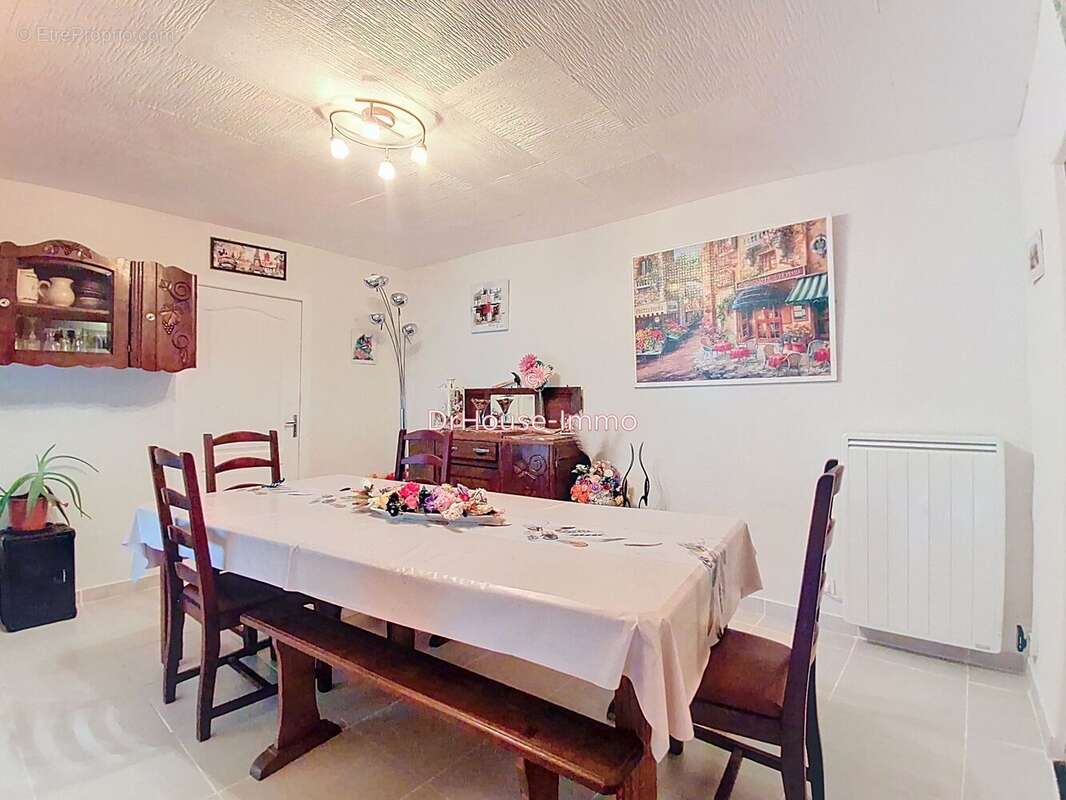 Maison à PARIGNY