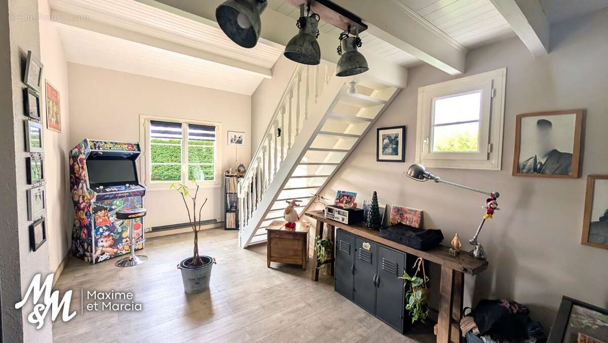 Maison à LES CLOUZEAUX