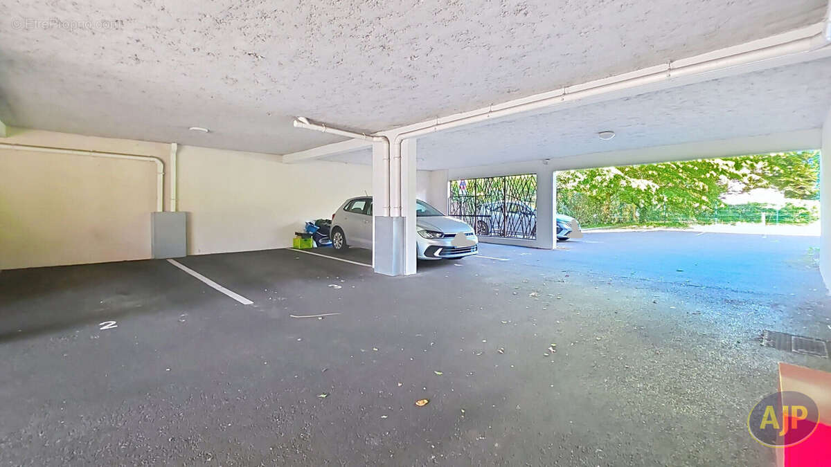 Appartement à VILLENAVE-D'ORNON