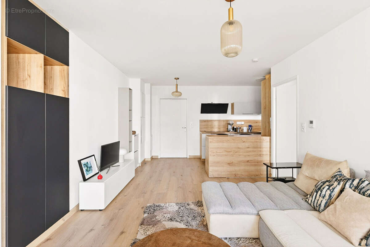 Appartement à COLOMBES