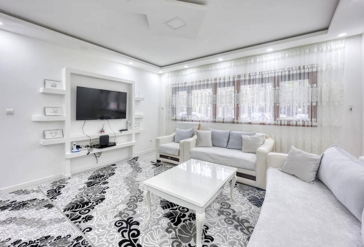 Appartement à MARSEILLE-13E
