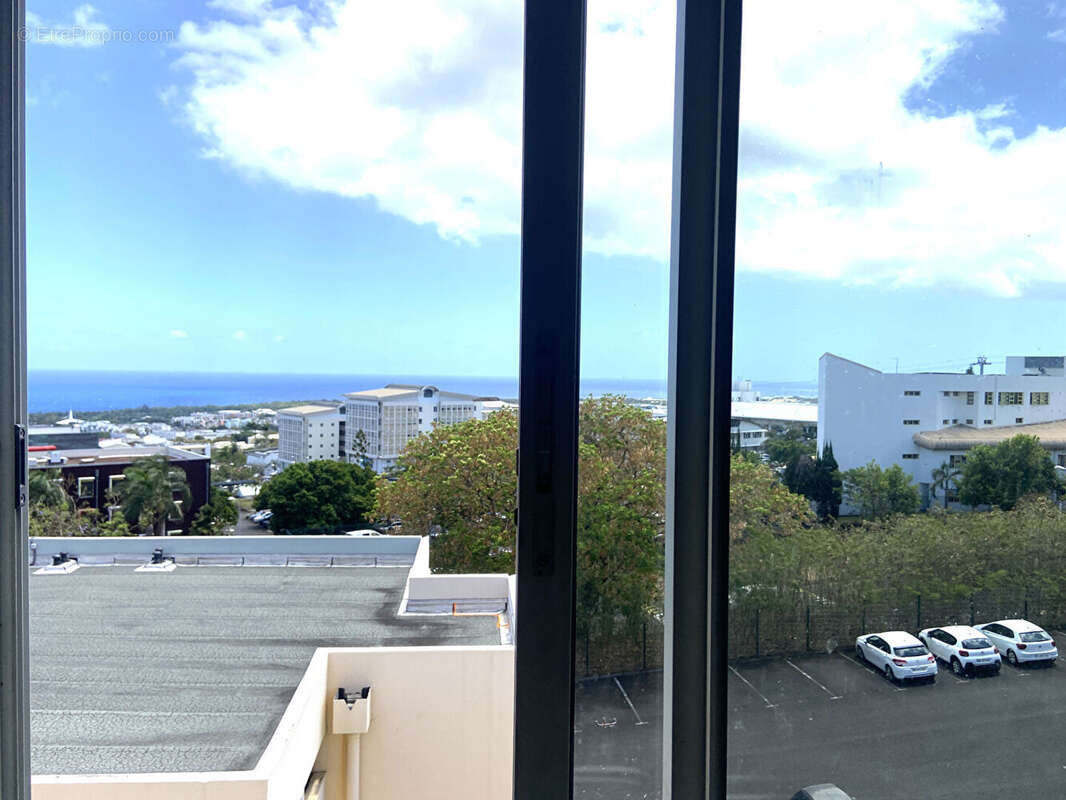 Appartement à SAINT-DENIS