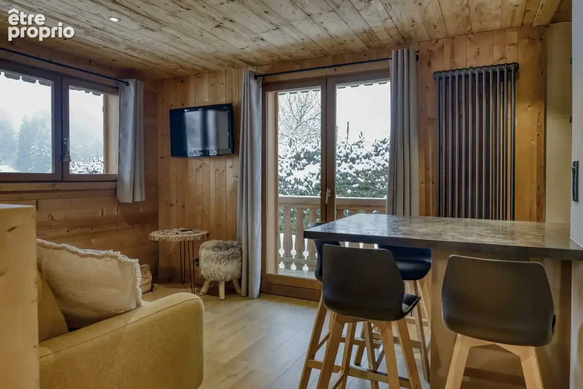 Appartement à DEMI-QUARTIER
