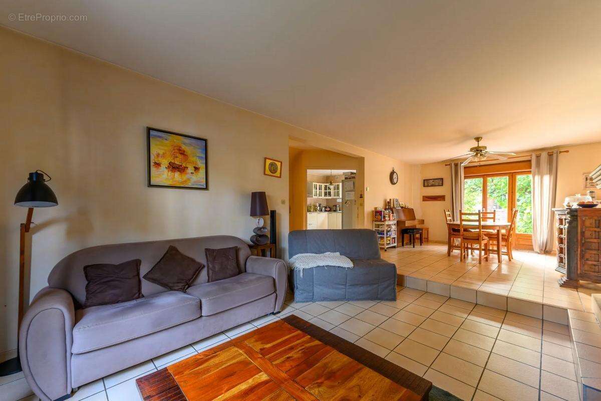 Maison à VILLEPINTE