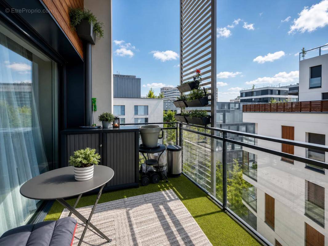 Appartement à COLOMBES