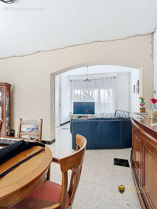 Maison familiale - Ghyvelde (59122) - Maison à REXPOEDE