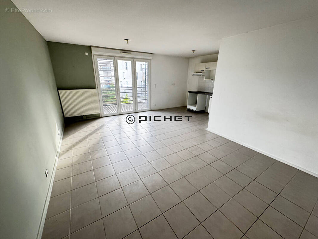 Appartement à CENON