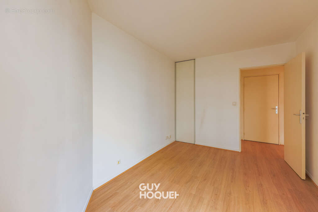 Appartement à ISSY-LES-MOULINEAUX