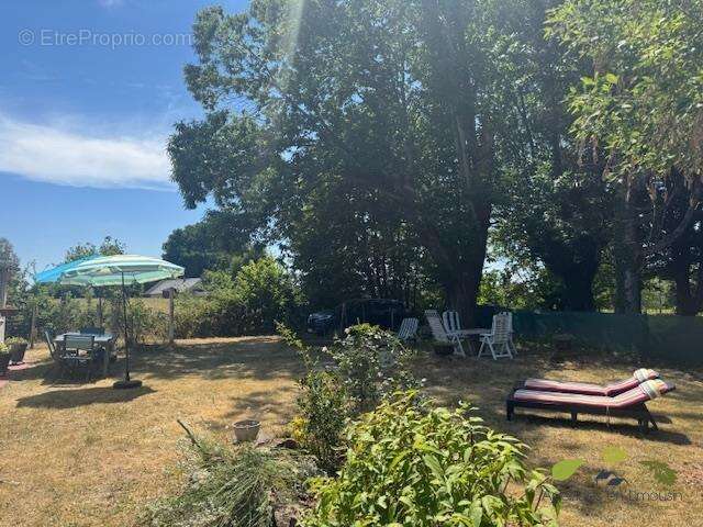 Maison 65 m² à Chamberet  - photo 2