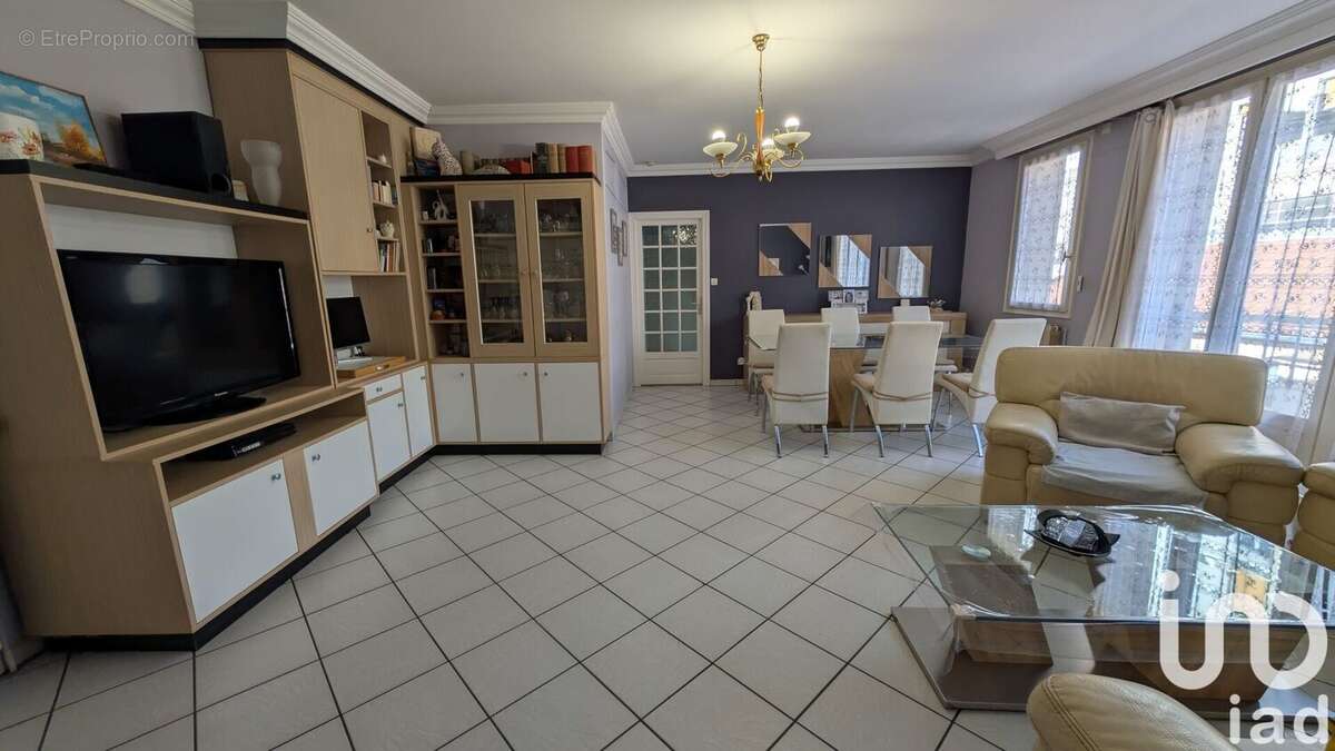 Photo 7 - Appartement à SAINT-ETIENNE