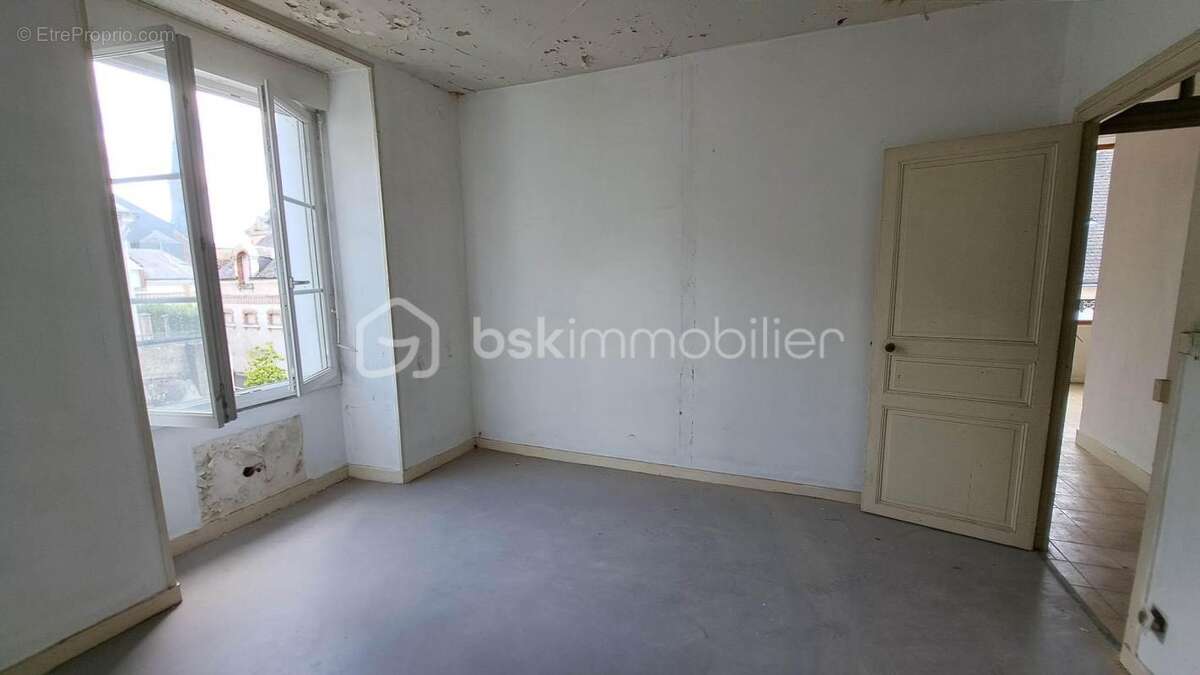 Appartement à CHATEAU-RENAULT