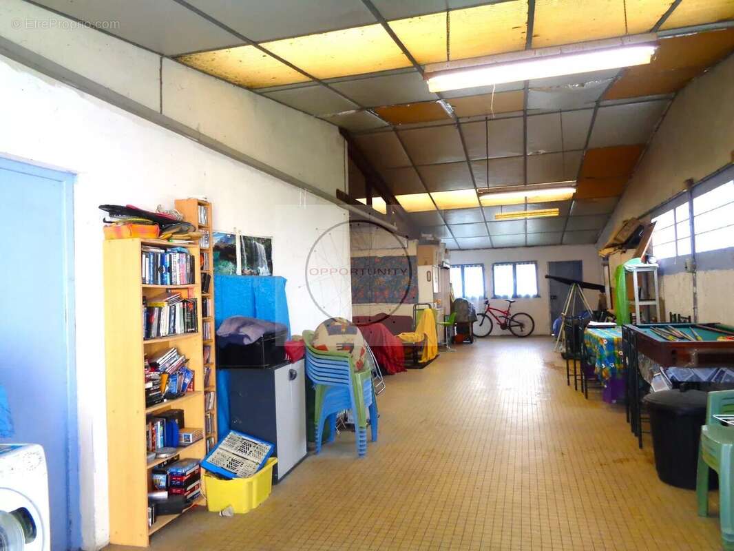 Maison à SAINT-CYR-SUR-MORIN