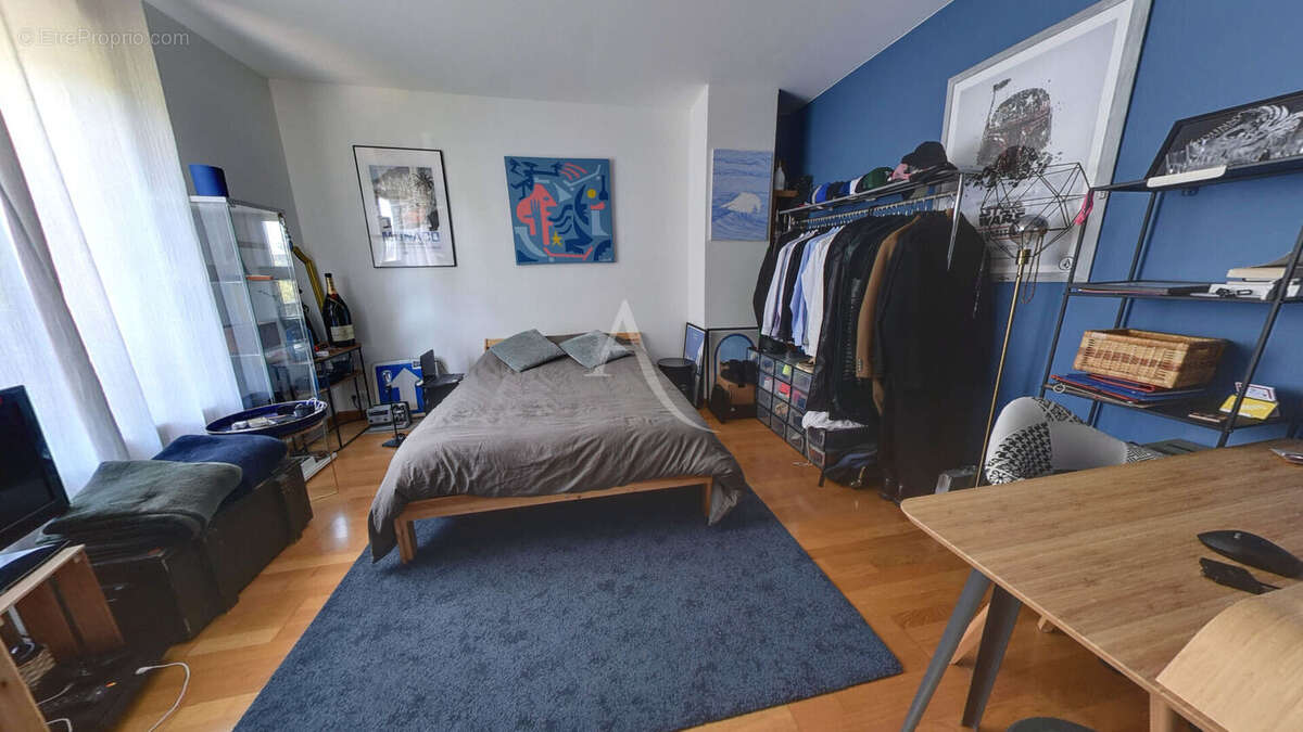 Maison à BRY-SUR-MARNE