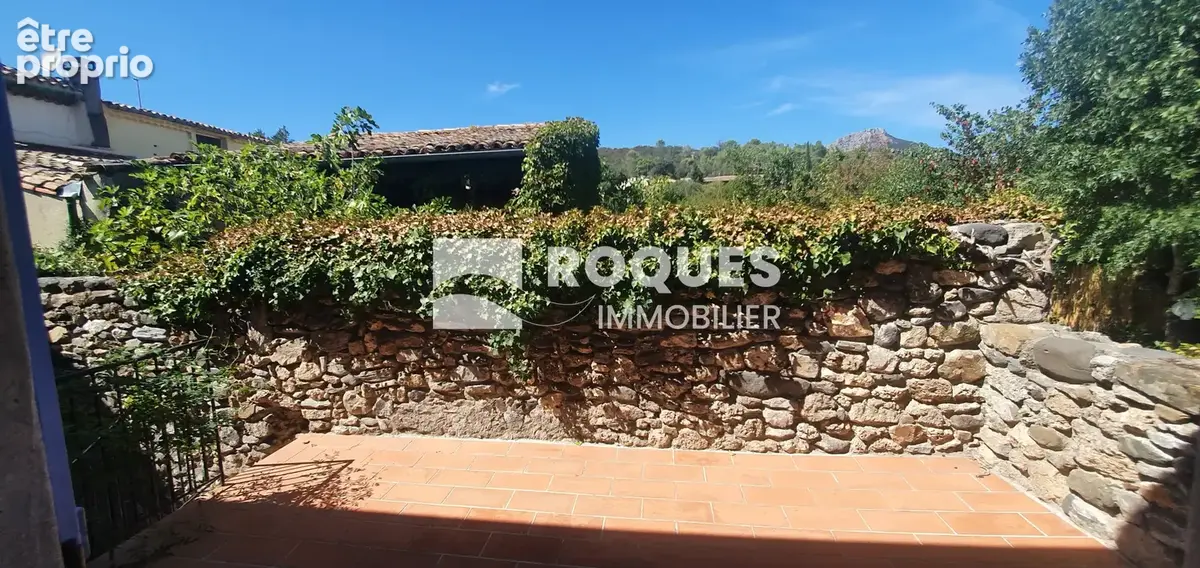Cabrières, surperbe maison de village avec terrasses et caves - photo 18