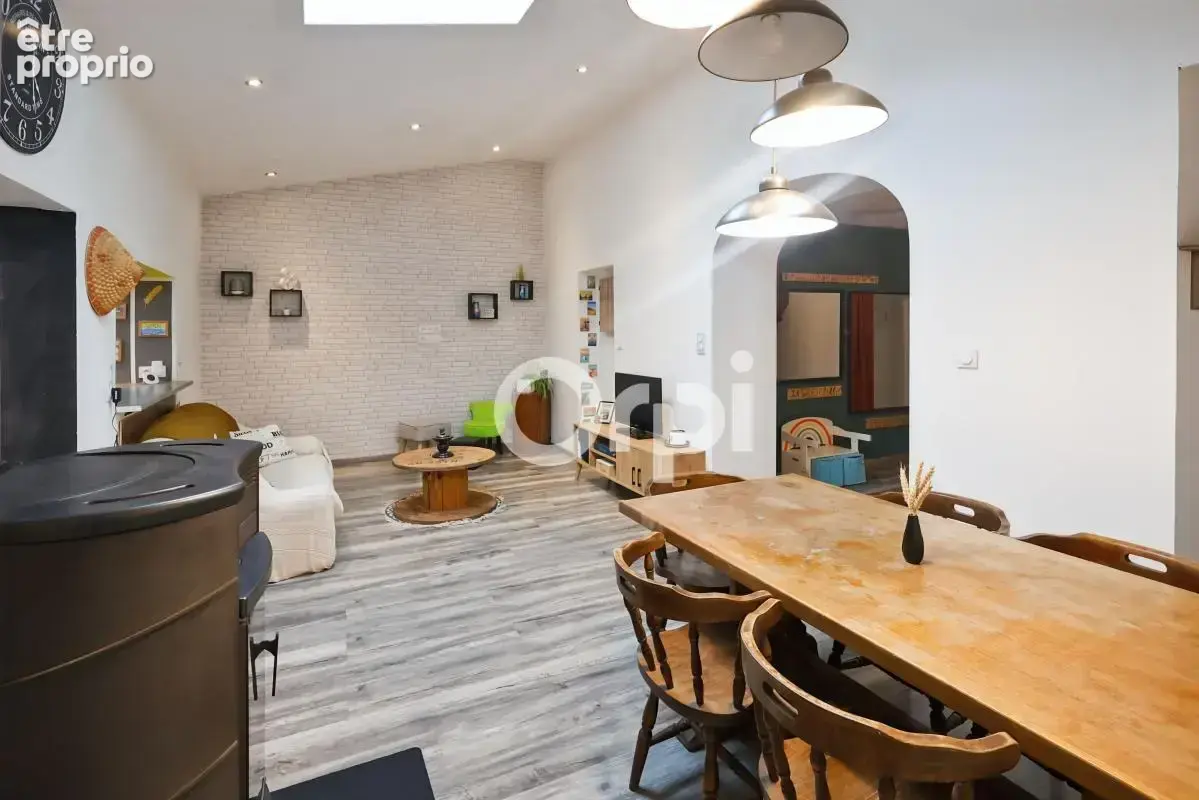 Maison 3 chambres, 2 bureaux et jardin à Hondschoote (59122) - photo 4