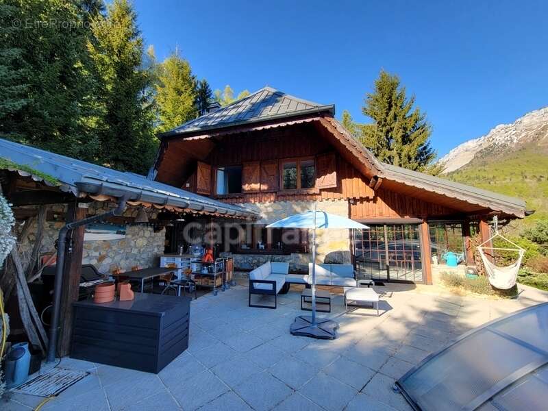 Maison à LES DESERTS